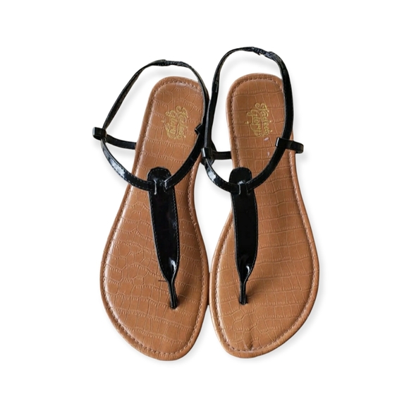faded glory flip flops
